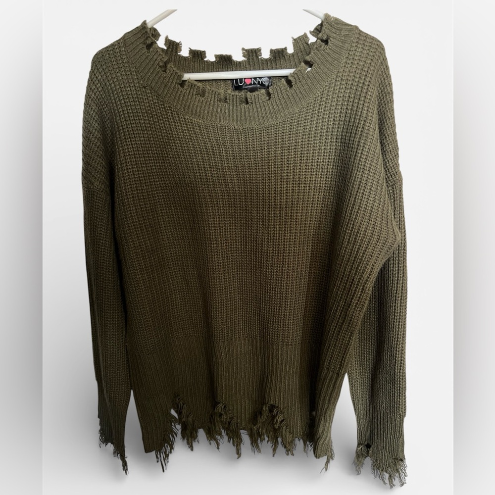LUV NYC Edgy Green Sweater – Size L